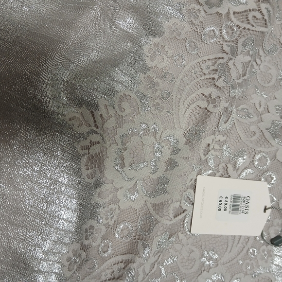 Oasis Metallic‎ Lace Chemise - Picture 3 of 10